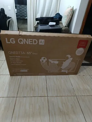 Caixa TV 65 LG (Vazia)