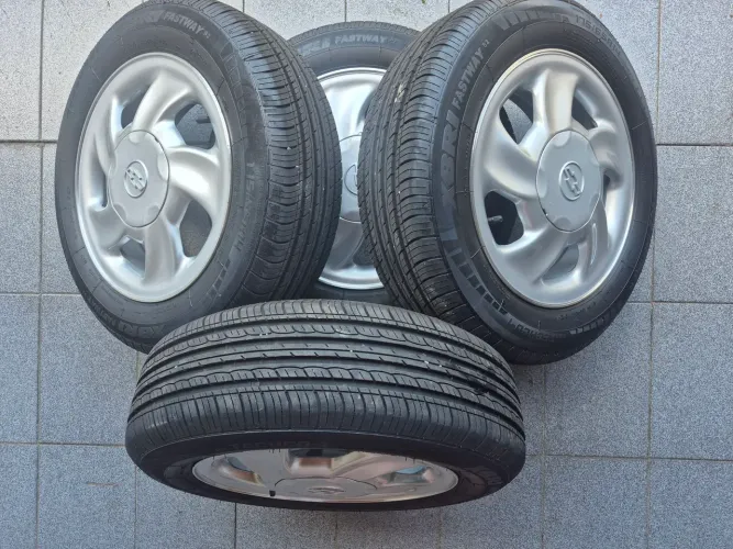 Rodas e pneus aro 14