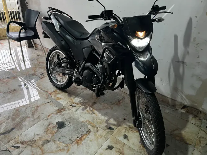 Xtz Lander 250cc 2022 , quilometragem baixa , abaixo da tabela Fipe