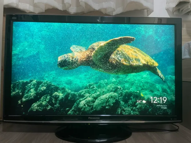 TV 42?- LCD- PANASONIC -