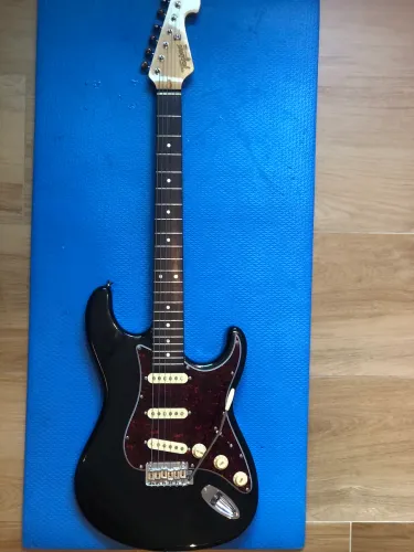 Guitarra Tagima T 635