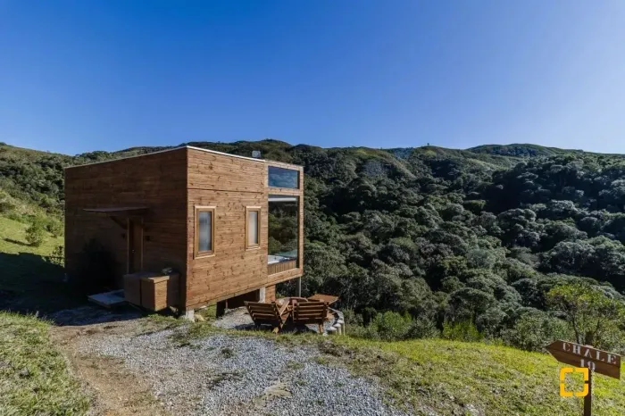 CABANA À VENDA NA SERRA CATARINENSE.