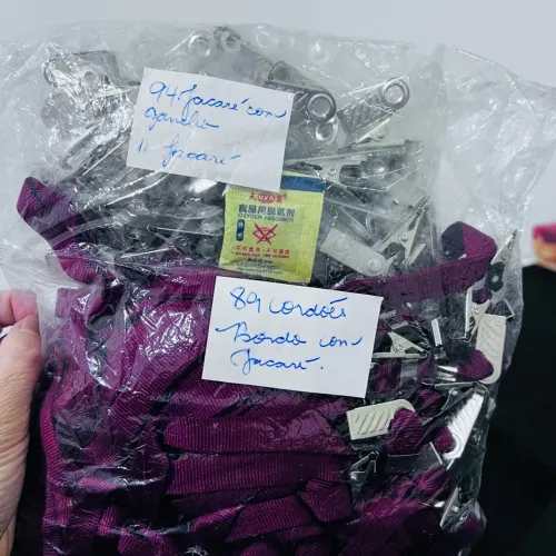 Jacaré para crachá 
