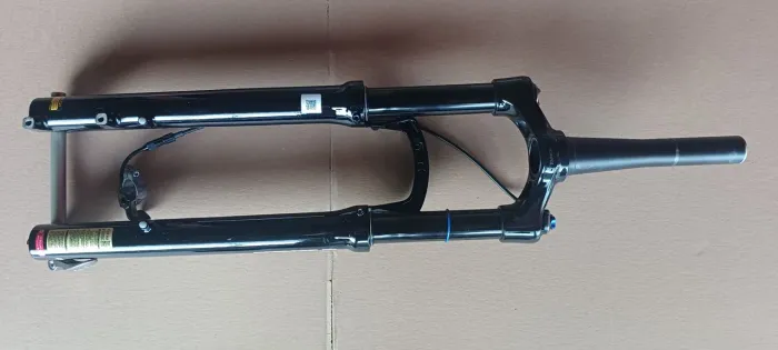 Suspensão 29 sr suntour axon 32