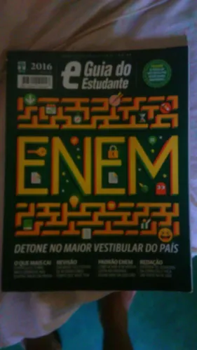 Coleção Provas do  Enem + Revista Guia do estudante
