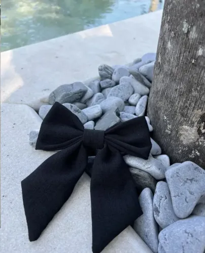 Laço Feito Em Linho Elegante Cor Preto Novo