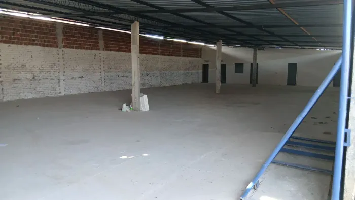 Alugou galpao, deposito, armazenar, armazenado, armazém, espaço