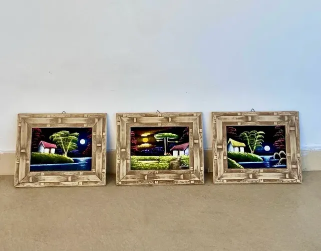 Vendo 3 Quadros Pequenos