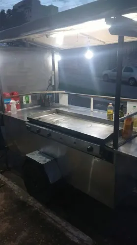 CARRINHO DE LANCHE GRANDE COM ENGATE