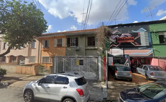 Casa comercial na Rua Tavares Bastos, 420 450 m²