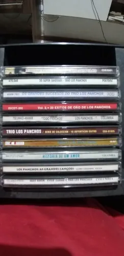 Cd Roberto Yanes, Los Panchos, Trio Irakitan, lote fechado de 22 CDs. Só 49.00