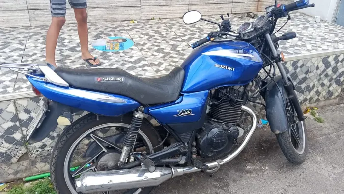Vendo suzuki EN 125 yes 