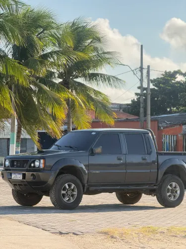 Mitsubishi L200 GLS 2.5 4X4 CD Diesel 2004