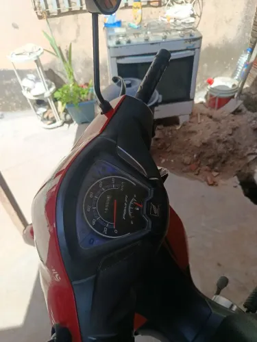 Vendo moto biz