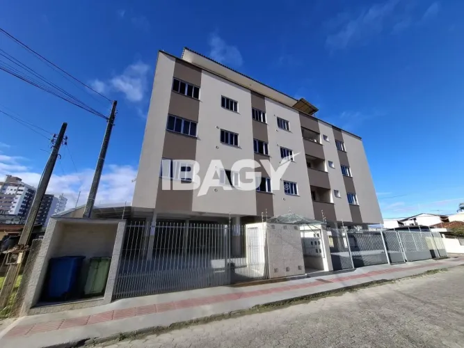 Excelente Apartamento 2 dormitório(s) em Ponte do Imaruim - Palhoça