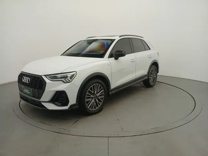 Audi Q3 Perf. Black 2.0 TFSI Tiptr. Quattro 2023