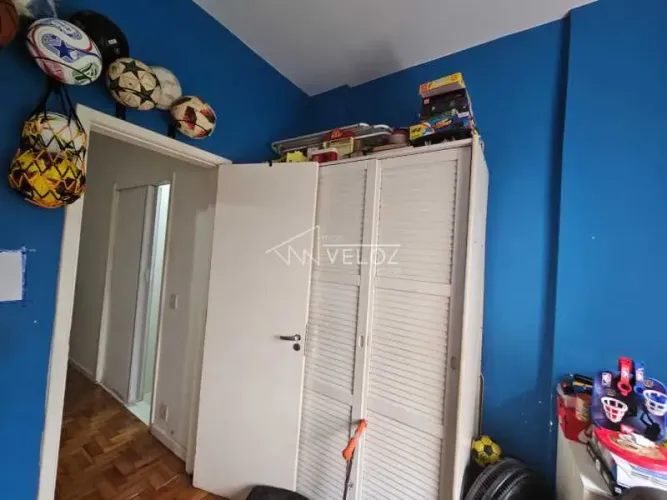 Apartamento : / Residencial / Glória