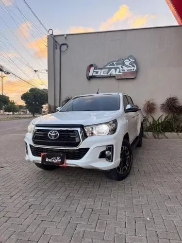 Toyota Hilux CD SRV 4X4 2.8 TDI Diesel Aut. 2019