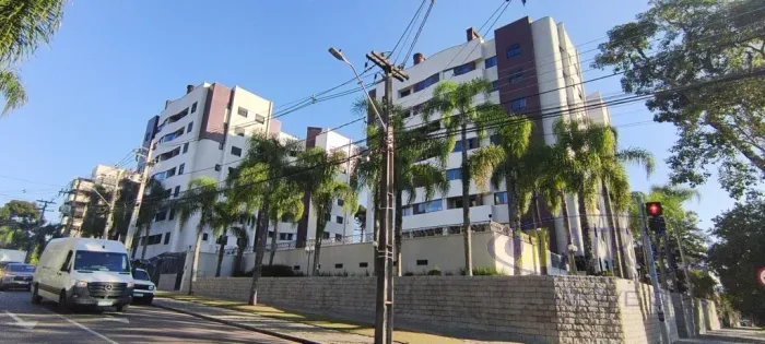 Apartamento com 3 quartos para alugar por R$ 7500.00, 127.00 m2 - AGUA VERDE - CURITIBA/PR