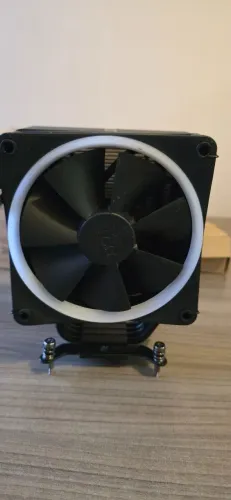Air Cooler NZXT T120, RGB, AMD/Intel, 120mm, Preto - RC-TR120-B1