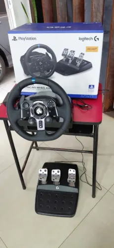 Volante Logitech G923 PS/PC Gamer