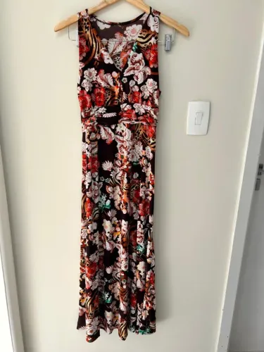 Vestido Longo Floral Fluído