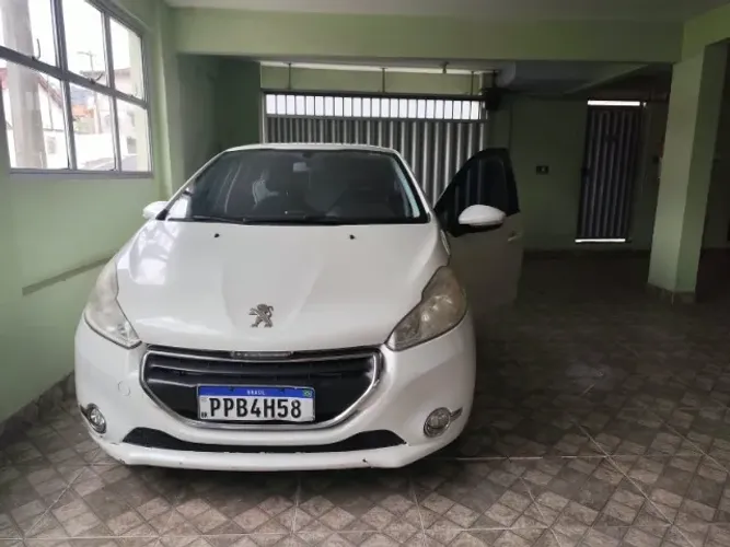 Peugeot 208 Active Pack 1.6 Flex 16V 5P Aut. 2015