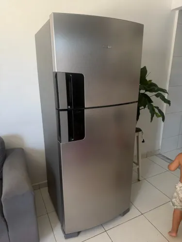 Vende-se Geladeira Consul 410L frost free Inox 220v