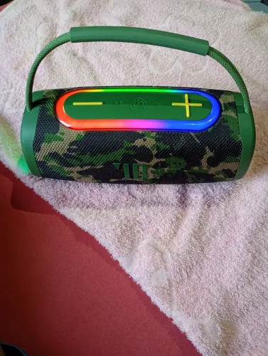 Caixinha de som JBL bombox nova e original