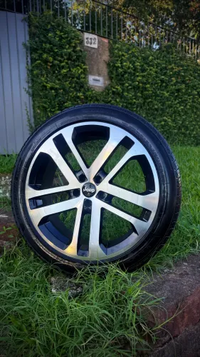 Rodas aro 20 Jeep compass Renegade Fiat toro furação 5x110 com pneus 