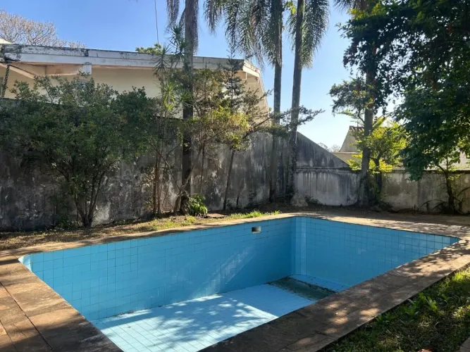 Casa Térrea - 4 Dormitórios (Suítes) à Venda ou para Alugar no Jardim dos Estados - São Pa