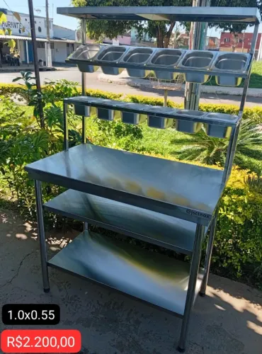 Mesa condimentadora inox com 2 planos de cubas gn 
