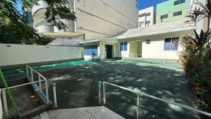 Excelente oportunidade de ponto comercial ou prédio na Barra da Tijuca - RJ