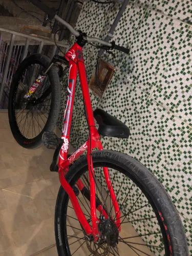 BIKE GIUS 4ALL (aceito IPhone na troca)