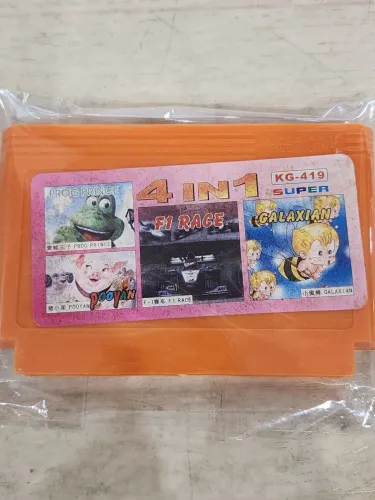 Cartucho paralelo de Nintendo 8 bits 4 em 1