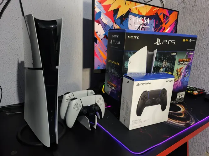 Vendo/Troco PlayStation 5 Slim 1TB Seminovo