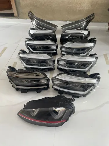 Lote de faróis novos originais