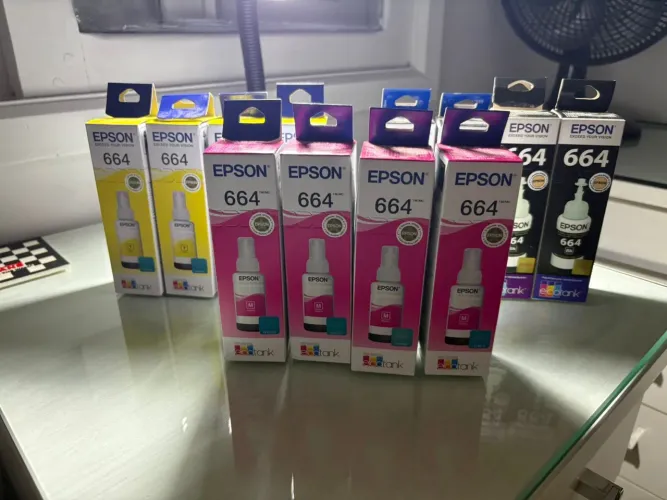Garrafa de tintas Ecotank Epson,4 unidades magenta,4 unidades yellow