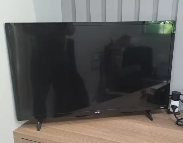 2 (duas) TV's 32"