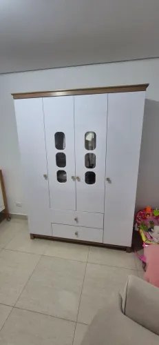 Roupeiro Infantil Henn