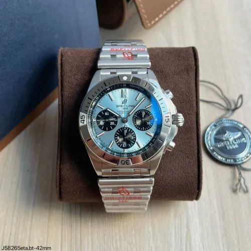 Relógio Breitling cronomat B01 tiffany 