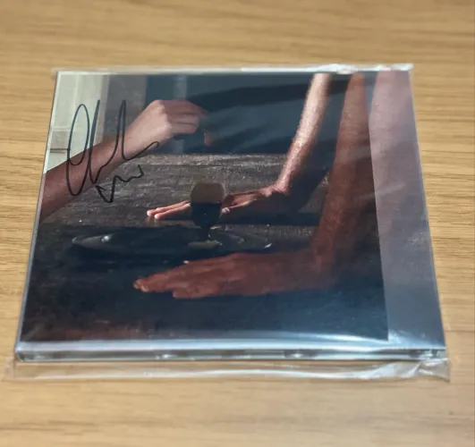 Cd Charli XCX - Wuthering Heights AUTOGRAFADO