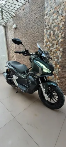VENDO ADV 2024 UNICO DONO VERDE