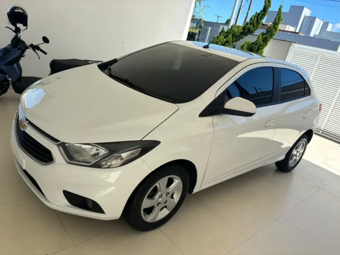 Chevrolet Onix Hatch LT 1.4 8V Flex Mec. 4P 2019