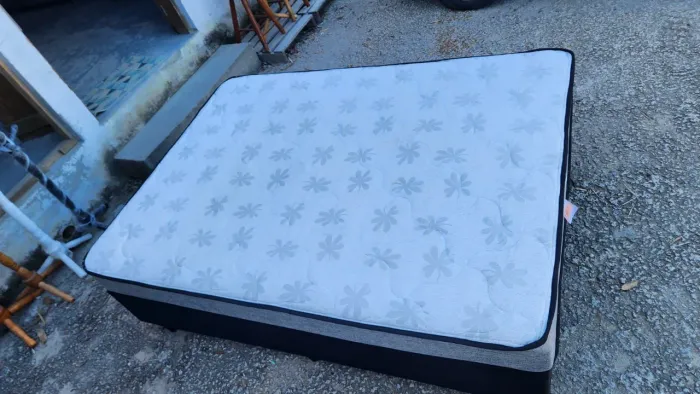 Cama box casal