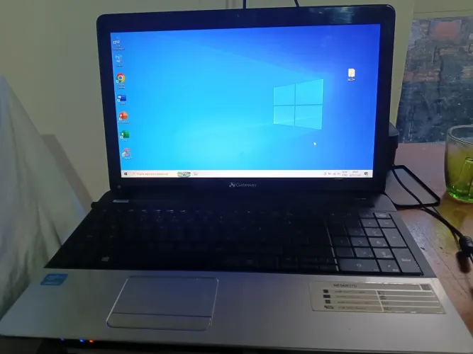 Notebook Gateway Acer NE56R17B
