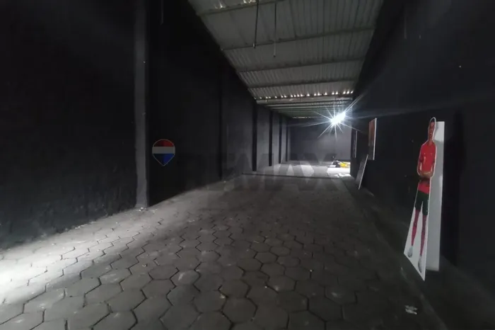 Galpão Comercial de 720m² para locação em Resende - RJ
