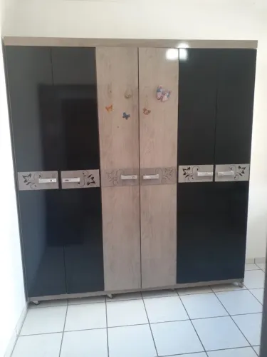GUARDA ROUPA