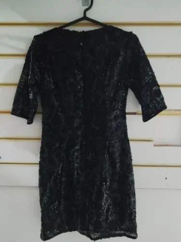 Vestido de festa preto (brilhante em lantejoula)