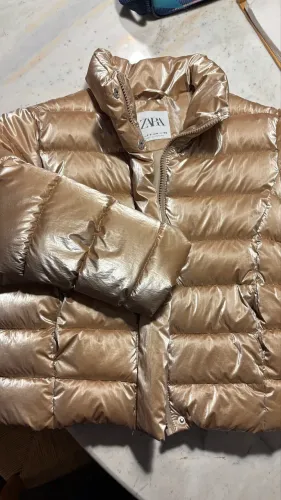 Jaqueta infantil Zara 01 uso